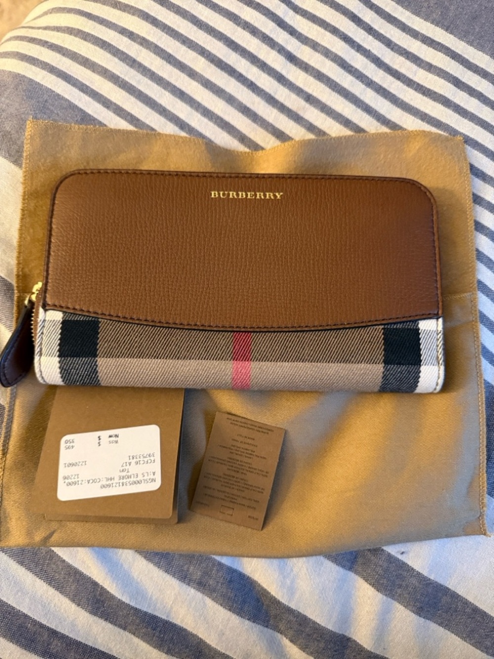 Brand New Burberry Elmore wallet